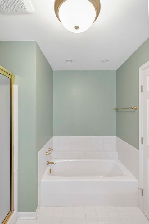 Tiny photo for 1145 Hunting Drive W, Palatine, IL 60067 (MLS # 12632115)