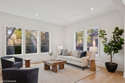 Tiny photo for 146 Sterling Lane, Wilmette, IL 60091 (MLS # 12485069)