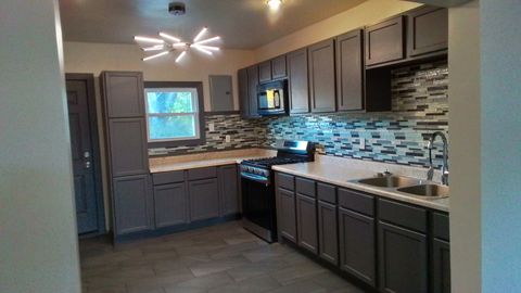 Tiny photo for 6827 S Green Street, Chicago, IL 60621 (MLS # 12507089)