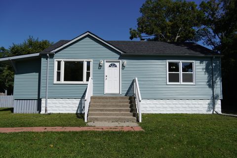 Photo of 123 N Glenwood Avenue, Glenwood, IL 60425 (MLS # 12465679)