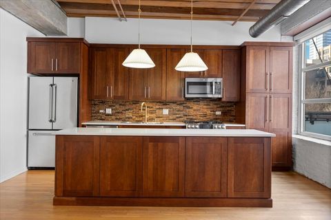 Tiny photo for 333 S Desplaines Street #302, Chicago, IL 60661 (MLS # 12588532)