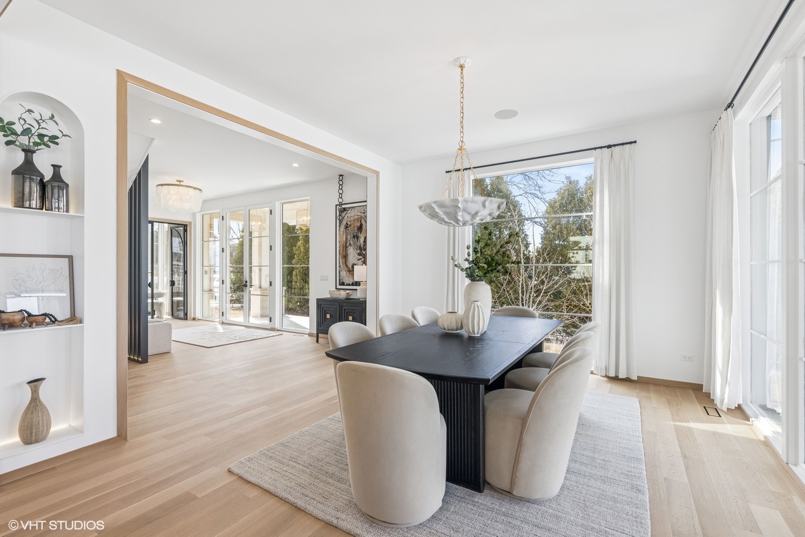 541 Kensington Court