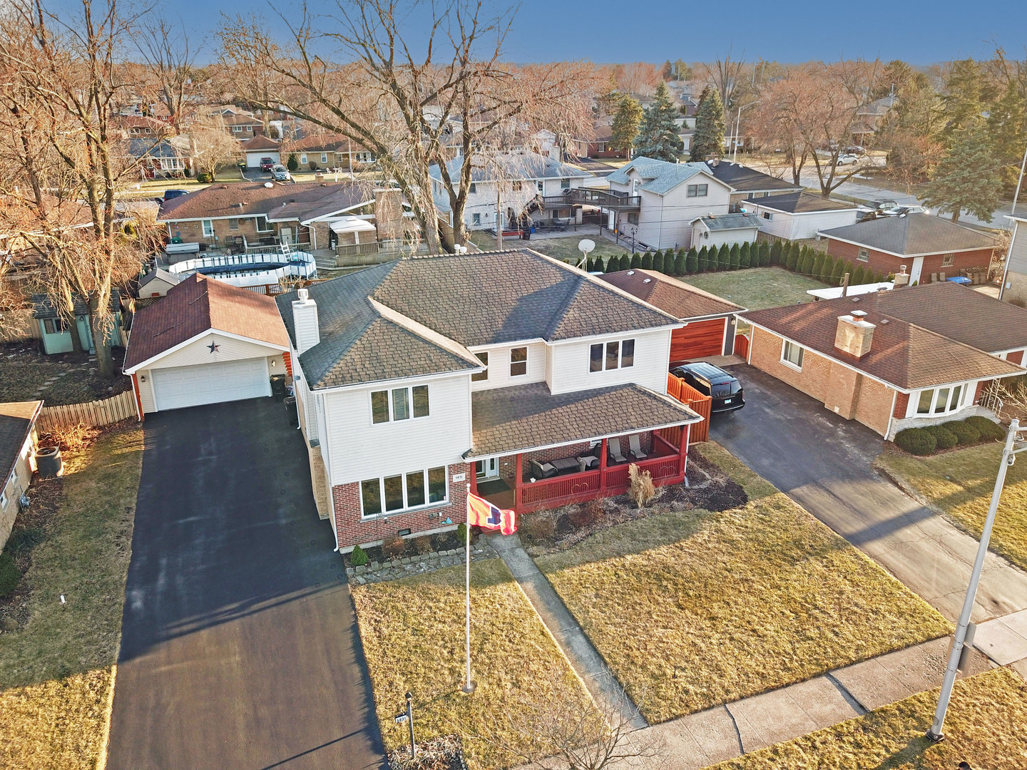 5831 W 109th Street