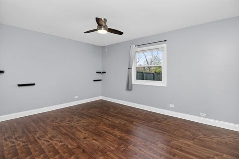 Tiny photo for 7662 Northway Drive, Hanover Park, IL 60133 (MLS # 12622790)