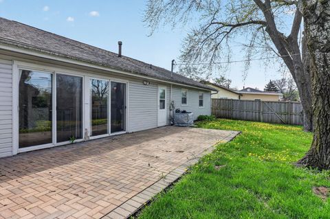 Tiny photo for 7662 Northway Drive, Hanover Park, IL 60133 (MLS # 12622790)