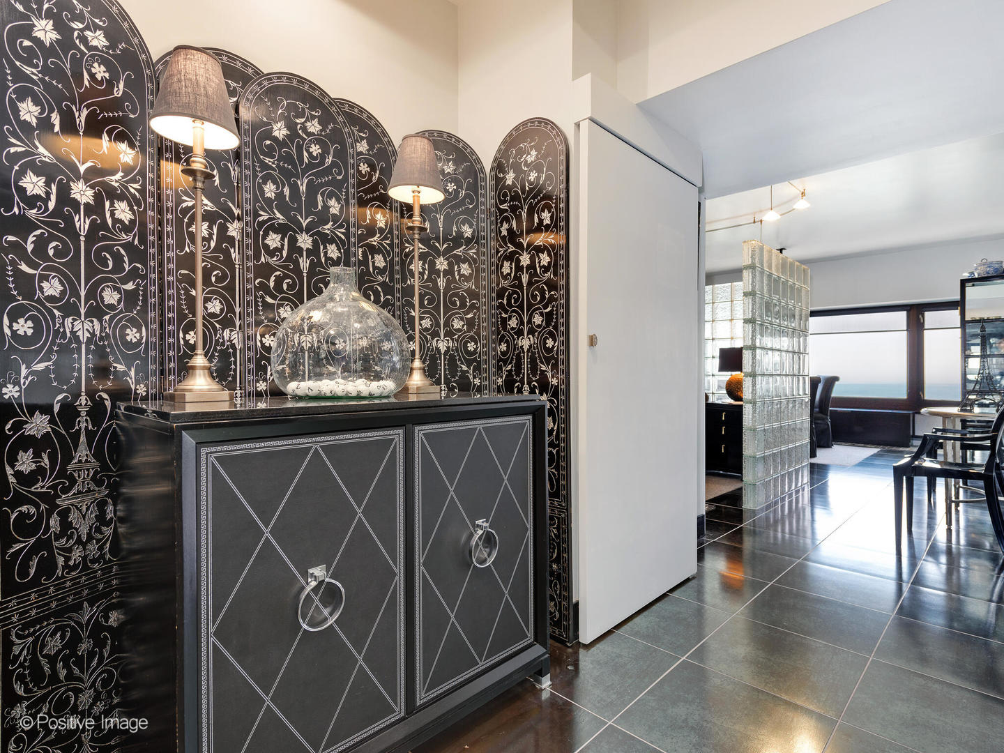 175 E Delaware Place 4811