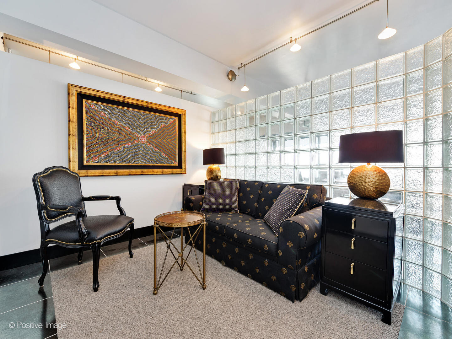 175 E Delaware Place 4811