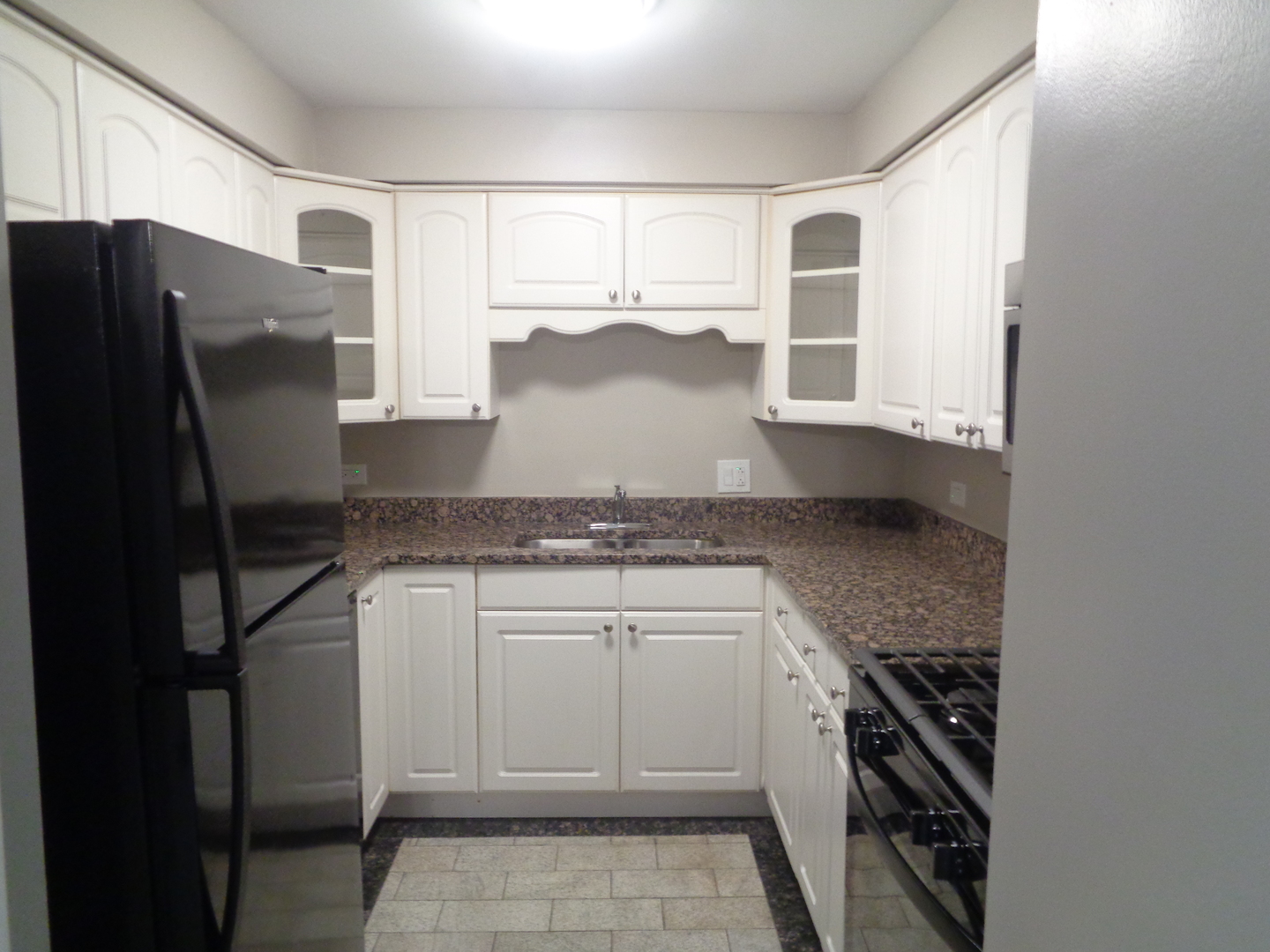 7650 S HARLEM Avenue 2C