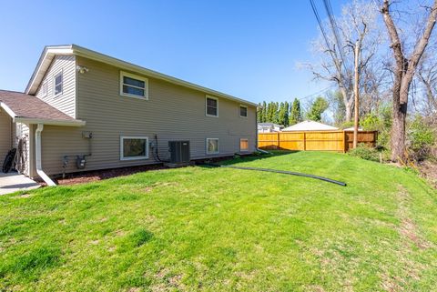 Tiny photo for 3921 29th Street, Rock Island, IL 61201 (MLS # 12623593)