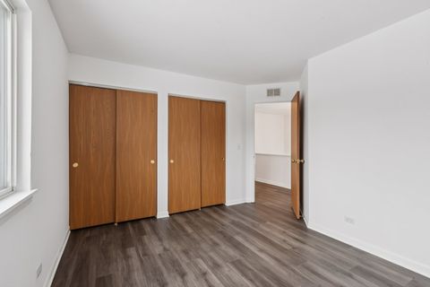 Tiny photo for 2509 N Pennwood Court, Round Lake Beach, IL 60073 (MLS # 12551159)