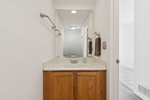 Tiny photo for 2509 N Pennwood Court, Round Lake Beach, IL 60073 (MLS # 12551159)