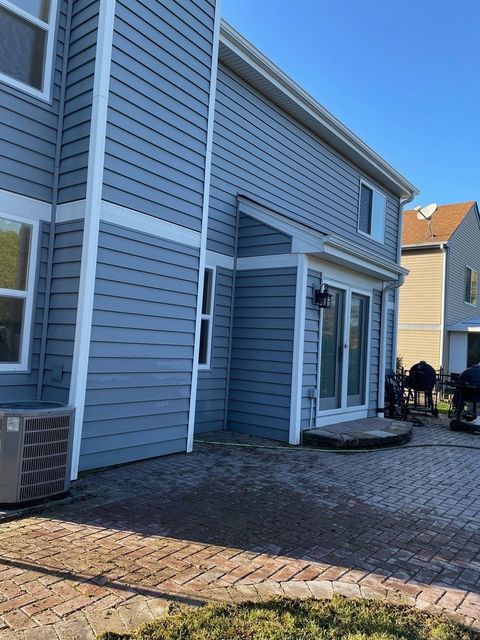 Tiny photo for 2509 N Pennwood Court, Round Lake Beach, IL 60073 (MLS # 12551159)