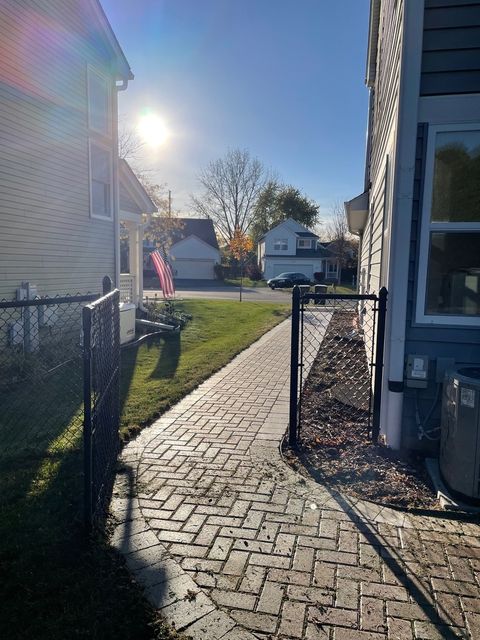 Tiny photo for 2509 N Pennwood Court, Round Lake Beach, IL 60073 (MLS # 12551159)