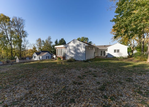 Tiny photo for 321 Thorwaldsen Place, Clinton, IA 52732 (MLS # 12797838)