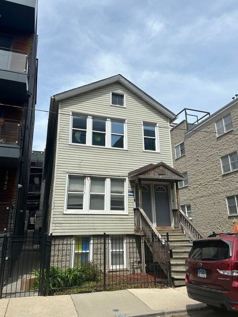 1538 W Fry Street Chicago IL 60642