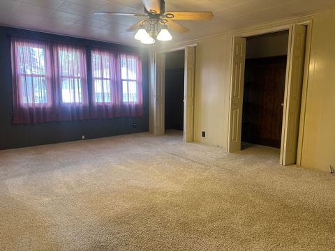 Tiny photo for 822 W Lafayette Street, Ottawa, IL 61350 (MLS # 12477349)