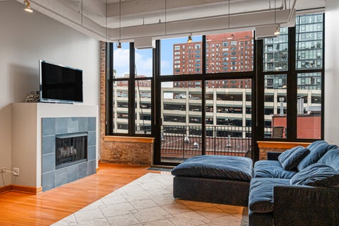 Tiny photo for 333 W HUBBARD Street #604, Chicago, IL 60654 (MLS # 12791384)