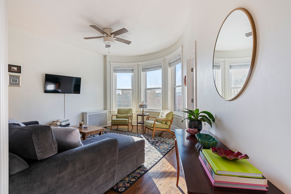 2349 N Cleveland Avenue 3