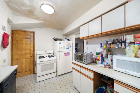 Tiny photo for 429 Geneva Avenue, Bellwood, IL 60104 (MLS # 12486311)