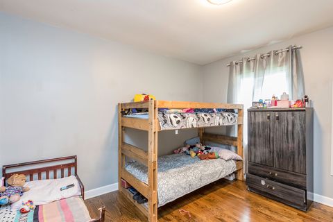 Tiny photo for 19451 W Hoag Court, Mundelein, IL 60060 (MLS # 12432924)