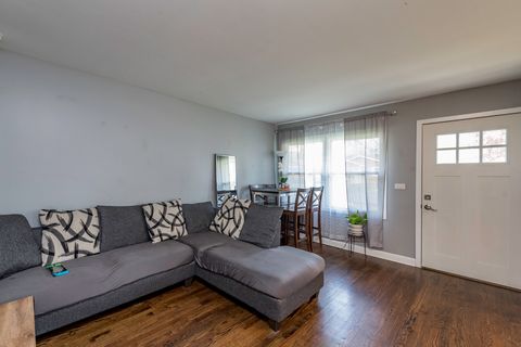 Tiny photo for 19451 W Hoag Court, Mundelein, IL 60060 (MLS # 12432924)