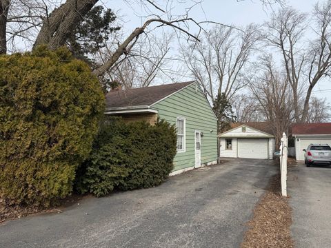 Tiny photo for 505 W Joe Orr Road, Chicago Heights, IL 60411 (MLS # 12613756)