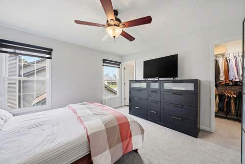Tiny photo for 22W133 GLENRISE Court, Glen Ellyn, IL 60137 (MLS # 12664331)