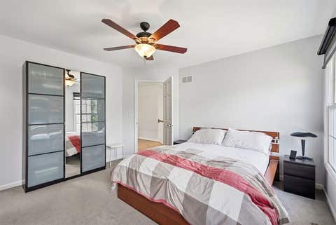 Tiny photo for 22W133 GLENRISE Court, Glen Ellyn, IL 60137 (MLS # 12664331)