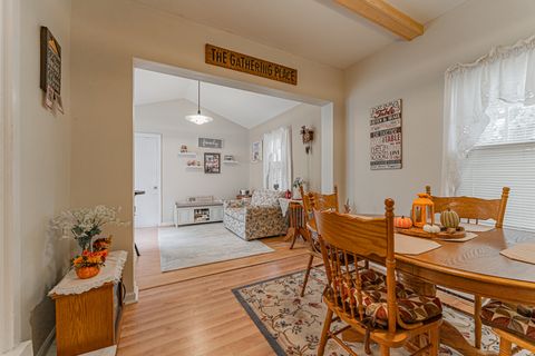 Tiny photo for 1 Keokuk Street, Lincoln, IL 62656 (MLS # 12478543)