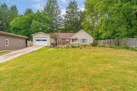 Tiny photo for 1 Keokuk Street, Lincoln, IL 62656 (MLS # 12478543)