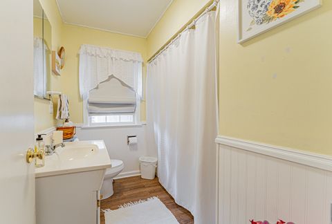 Tiny photo for 1 Keokuk Street, Lincoln, IL 62656 (MLS # 12478543)