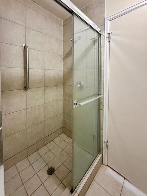 Tiny photo for 5000 CARRIAGEWAY Drive #310, Rolling Meadows, IL 60008 (MLS # 12488524)