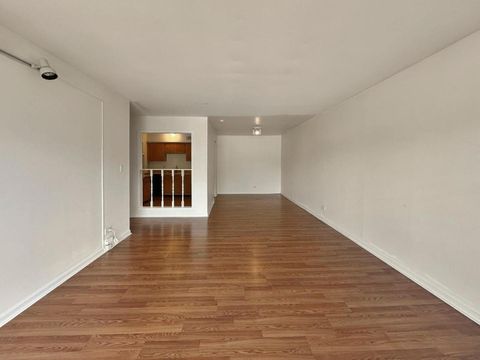 Tiny photo for 5000 CARRIAGEWAY Drive #310, Rolling Meadows, IL 60008 (MLS # 12488524)