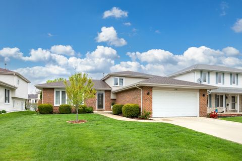 2148 W Cimarron Way Addison IL 60101