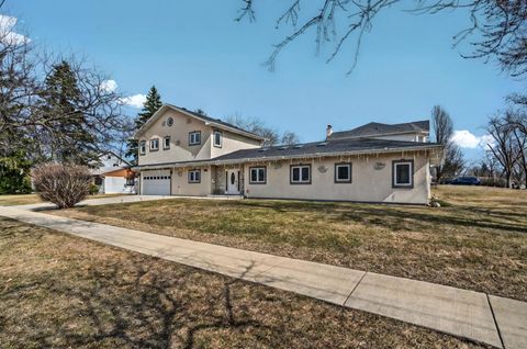 227 S Walnut Lane Schaumburg IL 60193