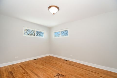 Tiny photo for 8101 S Oketo Avenue, Bridgeview, IL 60455 (MLS # 12528213)