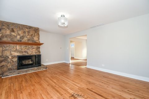 Tiny photo for 8101 S Oketo Avenue, Bridgeview, IL 60455 (MLS # 12528213)