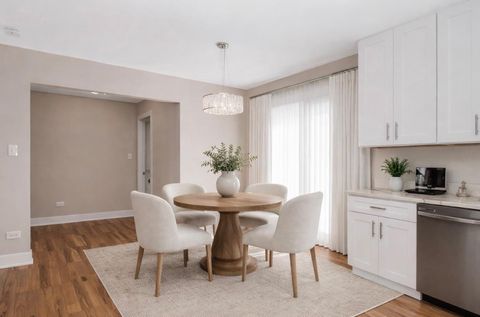 Tiny photo for 8101 S Oketo Avenue, Bridgeview, IL 60455 (MLS # 12528213)