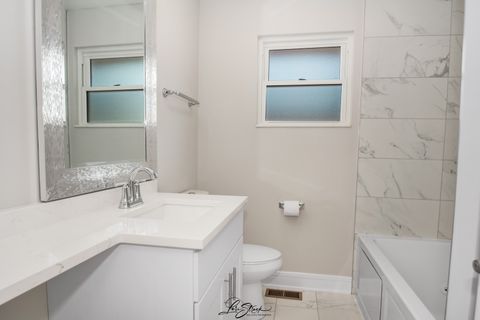 Tiny photo for 8101 S Oketo Avenue, Bridgeview, IL 60455 (MLS # 12528213)