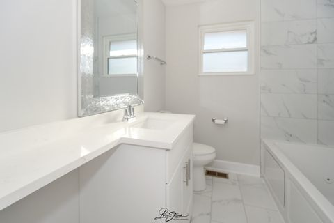 Tiny photo for 8101 S Oketo Avenue, Bridgeview, IL 60455 (MLS # 12528213)