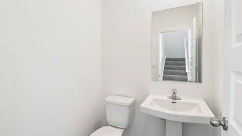 Tiny photo for 2044 Yellowstone Boulevard, Mundelein, IL 60060 (MLS # 12762756)