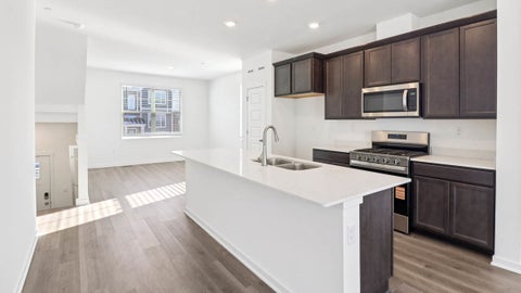 Tiny photo for 2044 Yellowstone Boulevard, Mundelein, IL 60060 (MLS # 12762756)