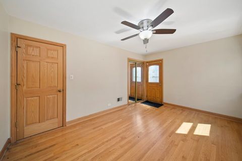 Tiny photo for 6011 N Monitor Avenue, Chicago, IL 60646 (MLS # 12533466)