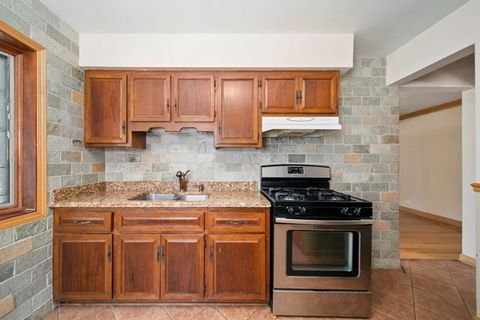 Tiny photo for 6011 N Monitor Avenue, Chicago, IL 60646 (MLS # 12533466)