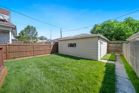 Tiny photo for 6011 N Monitor Avenue, Chicago, IL 60646 (MLS # 12533466)
