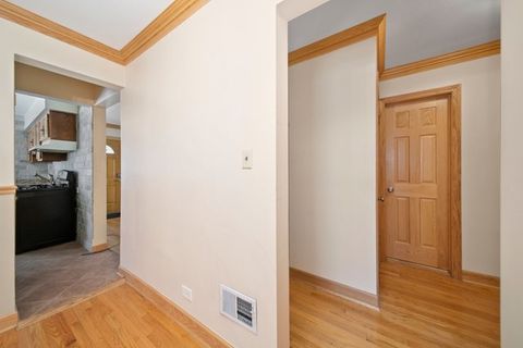 Tiny photo for 6011 N Monitor Avenue, Chicago, IL 60646 (MLS # 12533466)