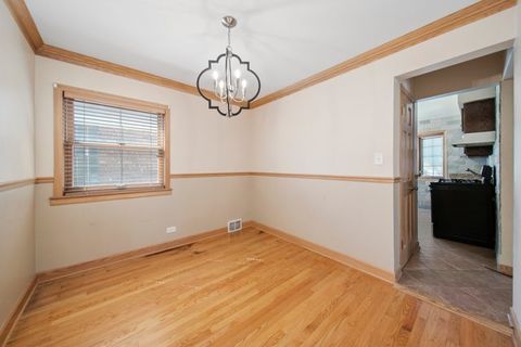 Tiny photo for 6011 N Monitor Avenue, Chicago, IL 60646 (MLS # 12533466)