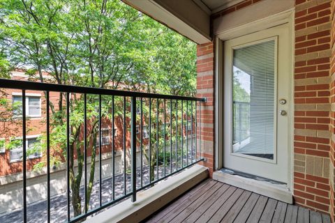 Tiny photo for 4518 S Woodlawn Avenue #4518, Chicago, IL 60653 (MLS # 12473130)