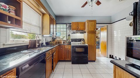 Tiny photo for 816 Rosedale Terrace, Crete, IL 60417 (MLS # 12387410)