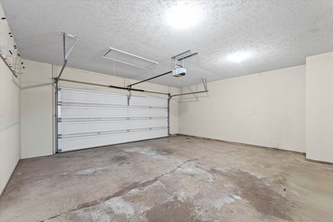 Tiny photo for 3910 Trailway Drive, Champaign, IL 61822 (MLS # 12539000)